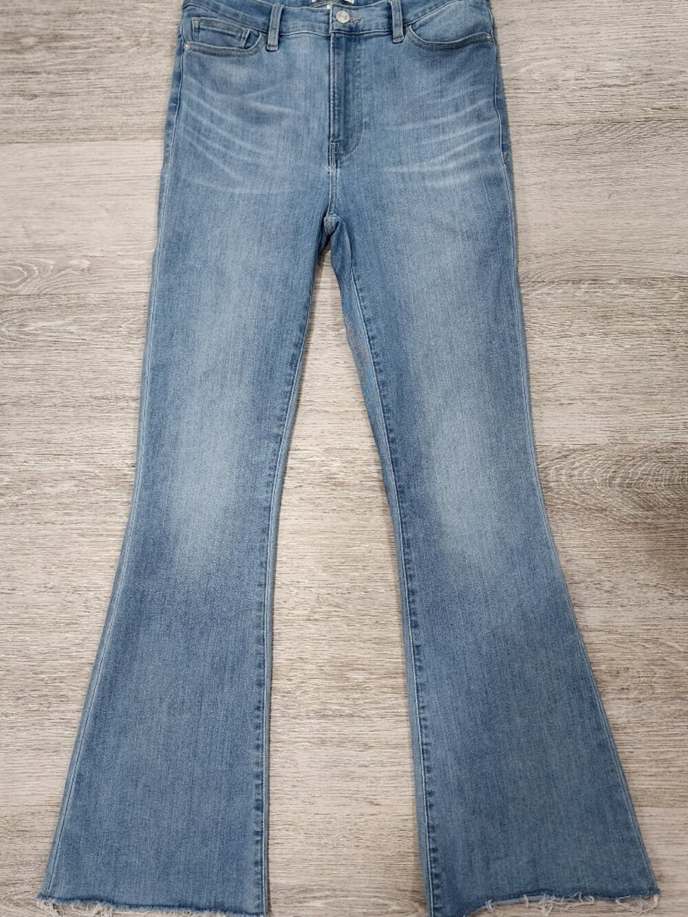 Frame Le Easy Flare Jeans Women's Size 27 Raw Hem Blue Light Wash Denim